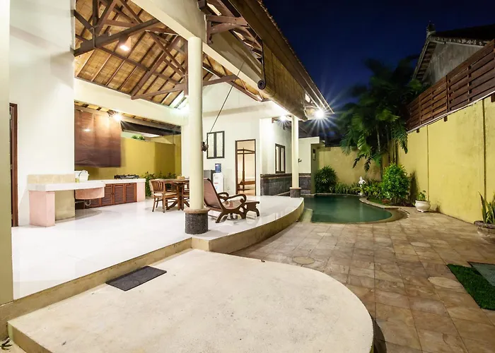 Villa 2-bedrooms Private Pool Saraswati Seminyak